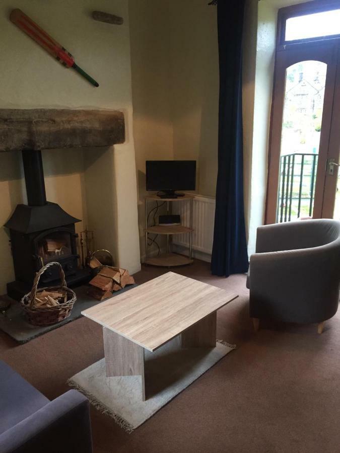 Wicket Green Cottage Hayfield  Bagian luar foto